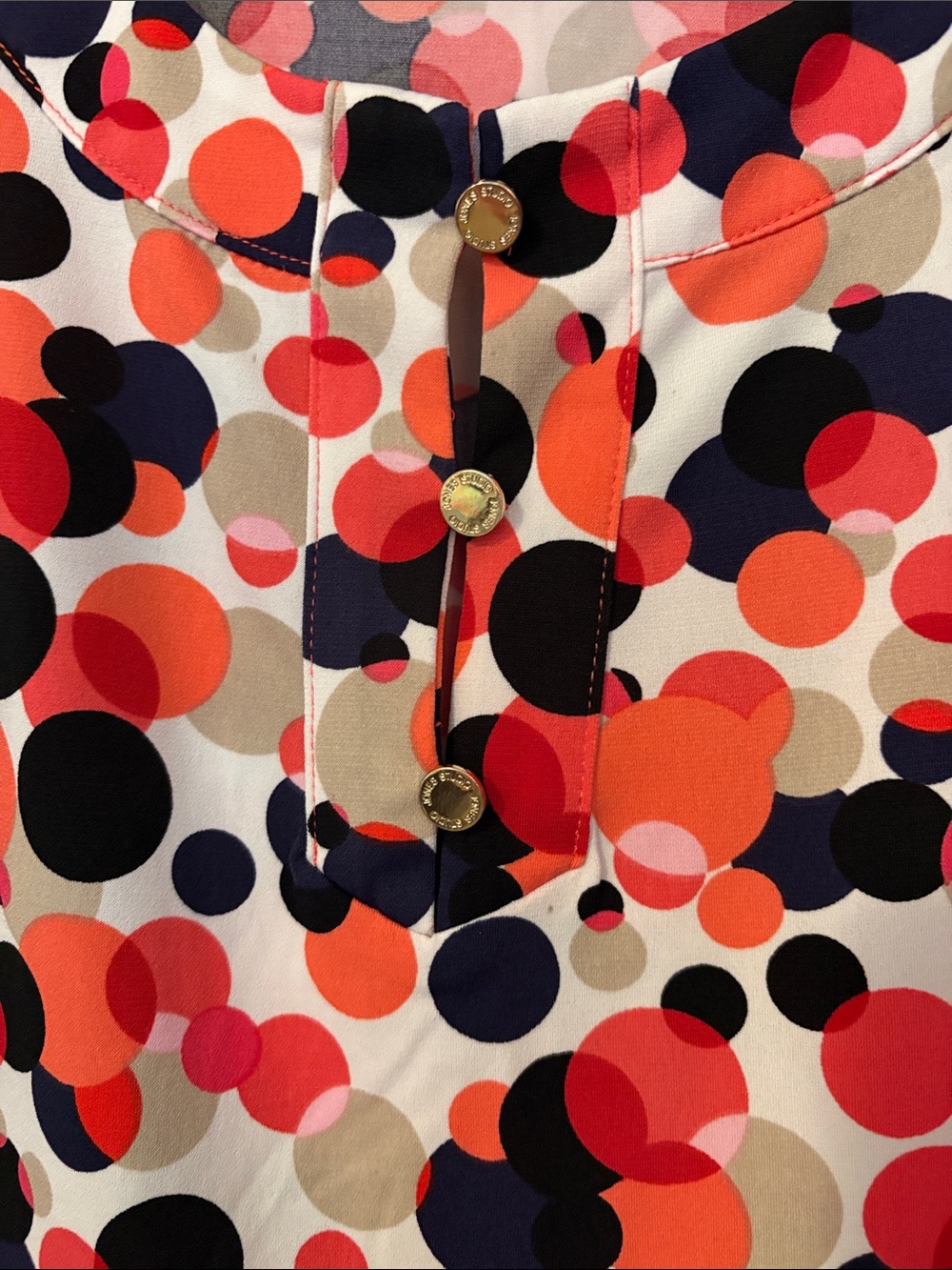 Jones Studio Coral, Black & Cream Polka Dot Sleeveless Camisole - Picture 3 of 12